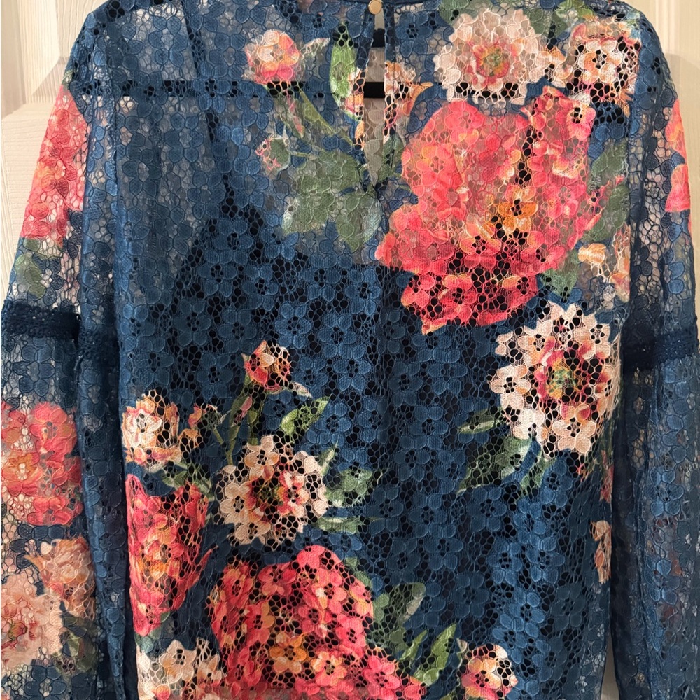 Floral Lace Women Top - Teal and  Pink Size M - Picture 3 of 5